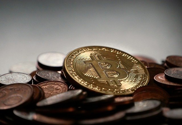 , cripto, criptomoeda, bitcoin, ripple, litecoin, stellar, economia, finanças, investimentos,