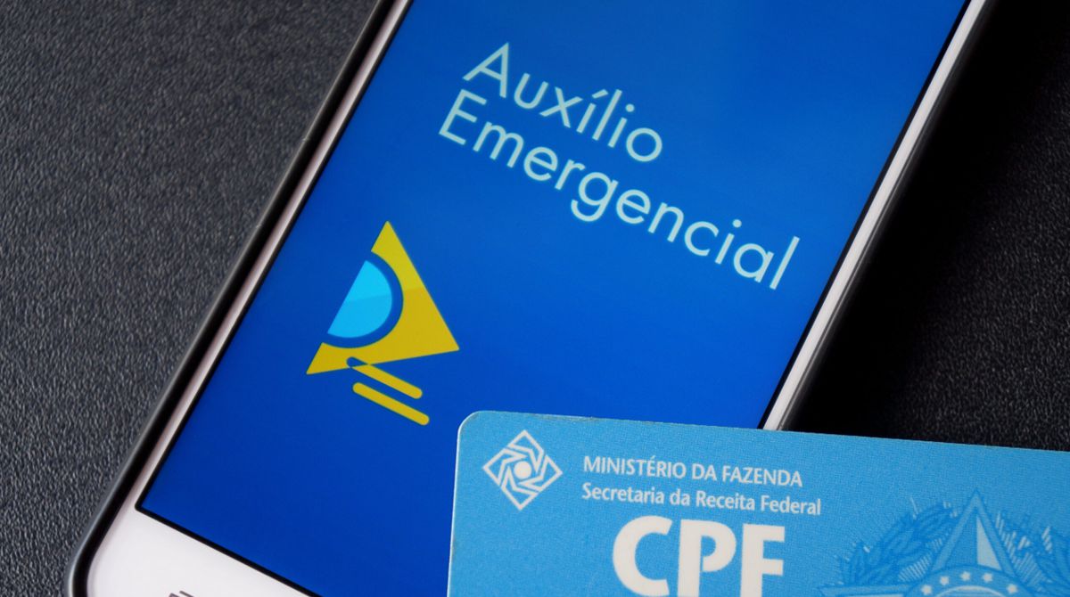 Auxílio emergencial: veja como receber o benefício neste mês