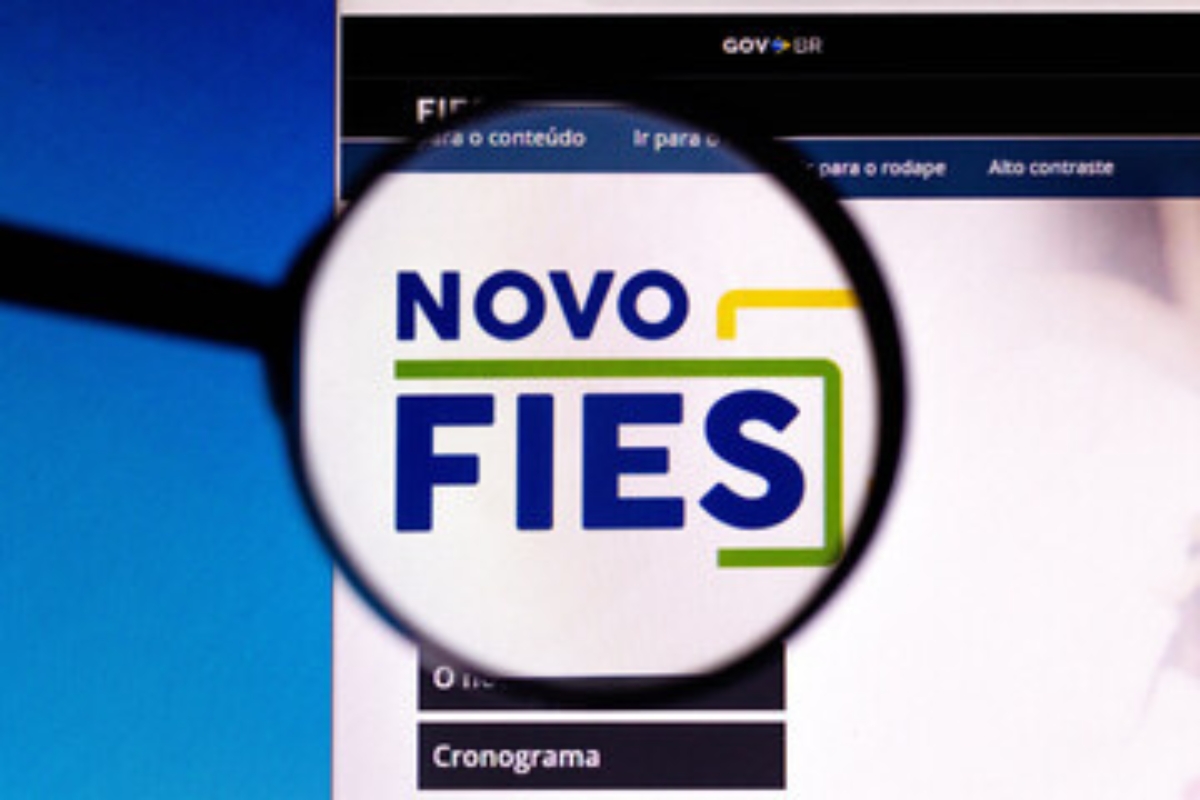 ÓTIMA NOTÍCIA para estudantes que precisam do FIES