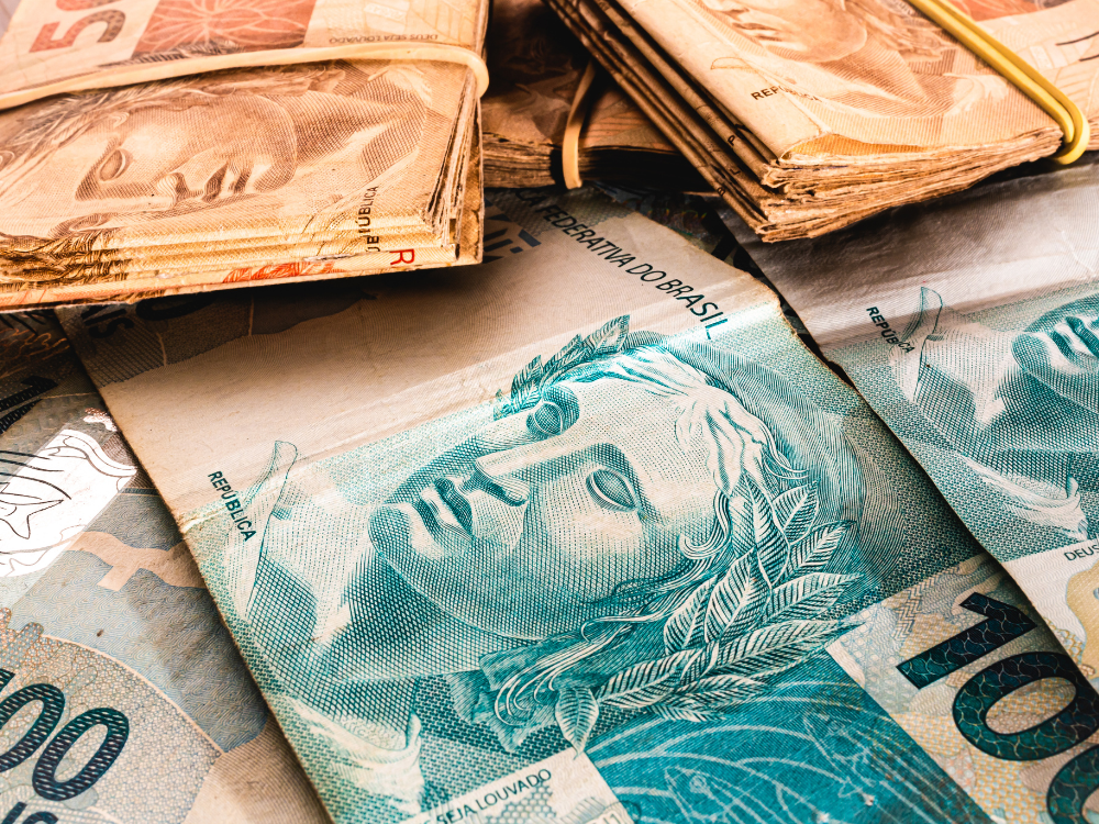 AVISO IMPORTANTE DO FGTS: Aposentados poderão receber o lucro do fundo?