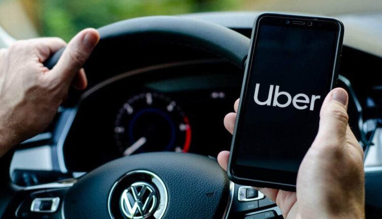 Transporte GRATUITO para mulheres: Governo e Uber firmaram parceria por um ano; entenda