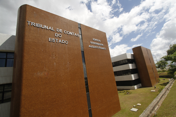 Concurso TCE: INSCRIÇÕES PRORROGADAS; vagas com salários acima de R$ 35 mil