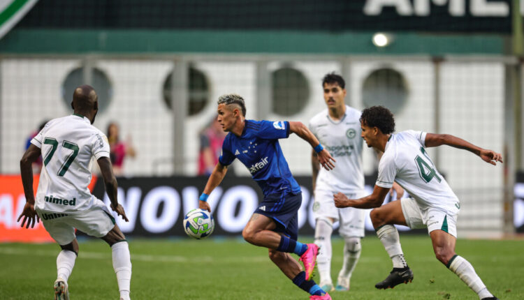 Jogos de hoje (27/11/2023): onde assistir futebol ao vivo e horários