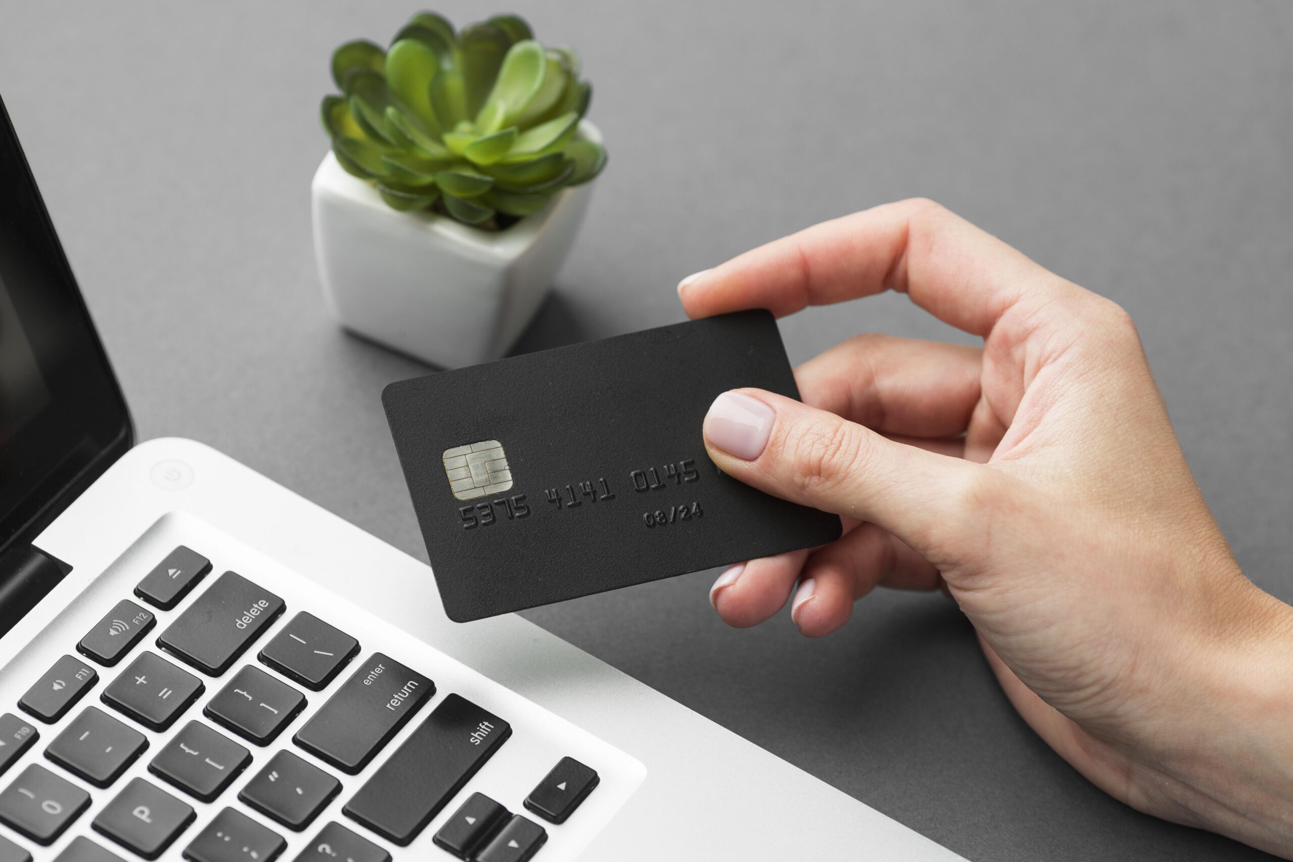 VITÓRIA! Portabilidade de dívidas do cartão de crédito foi aprovada pelo Banco Central