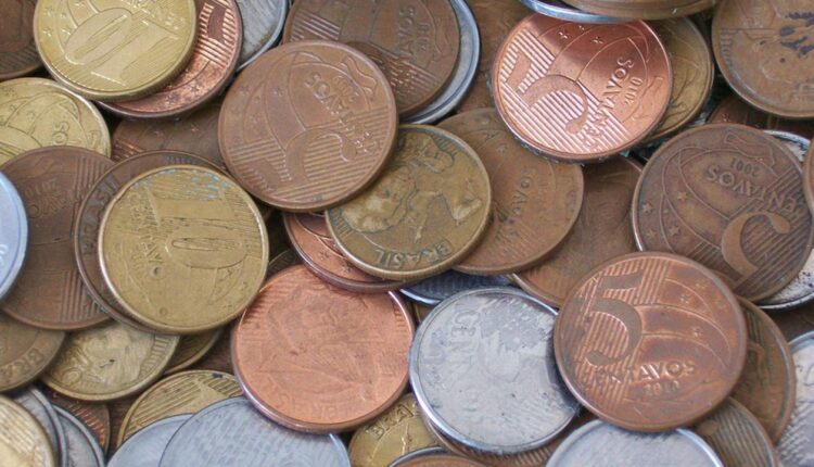 Moedas dos anos 2000 podem valer boa grana no país