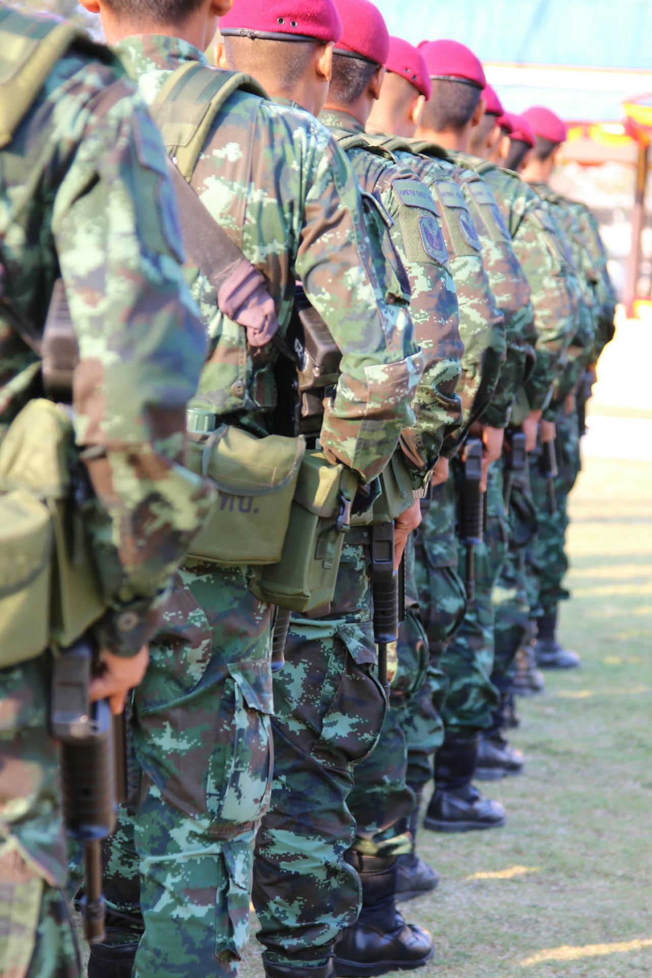 Novo concurso EXÉRCITO libera edital com 405 vagas para FUNDAMENTAL e médio