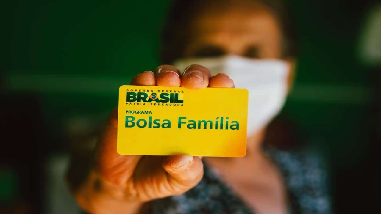 Bolsa Família pode ser pago durante o período eleitoral? Veja o que se sabe