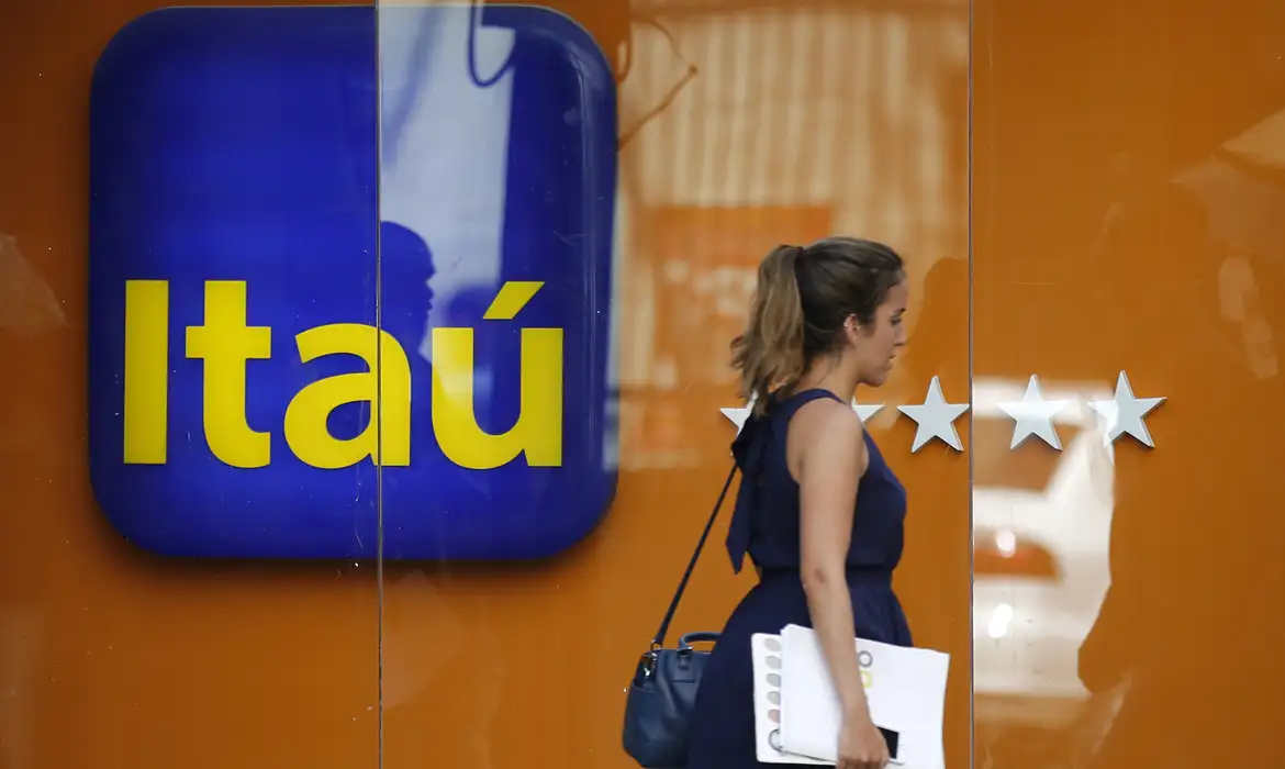 Oportunidade de emprego no Itaú! Imagem: Agência Brasil