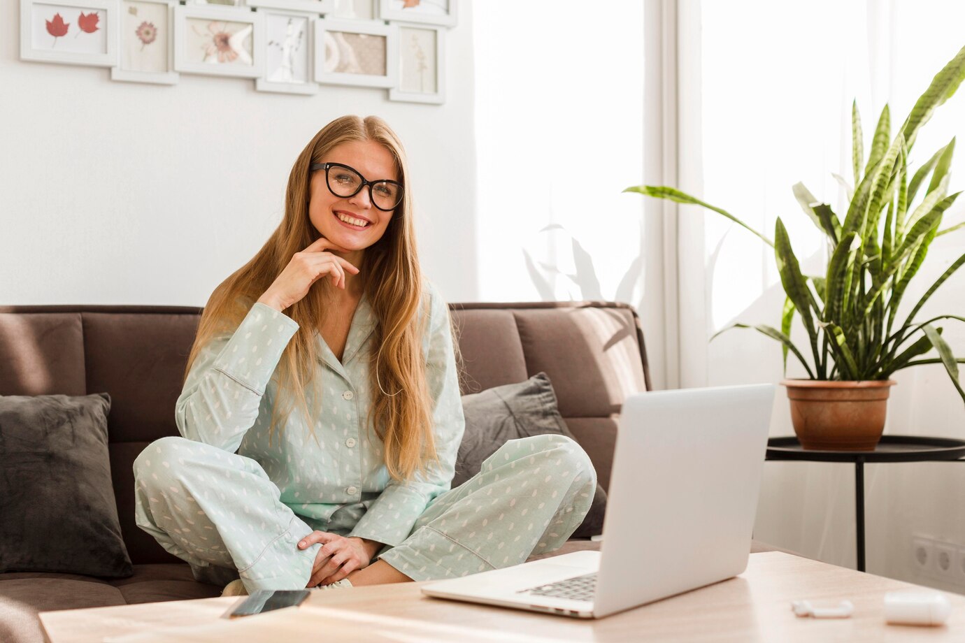 Transforme sua casa em seu escritório: Descubra 5 profissões com oportunidades de Home Office