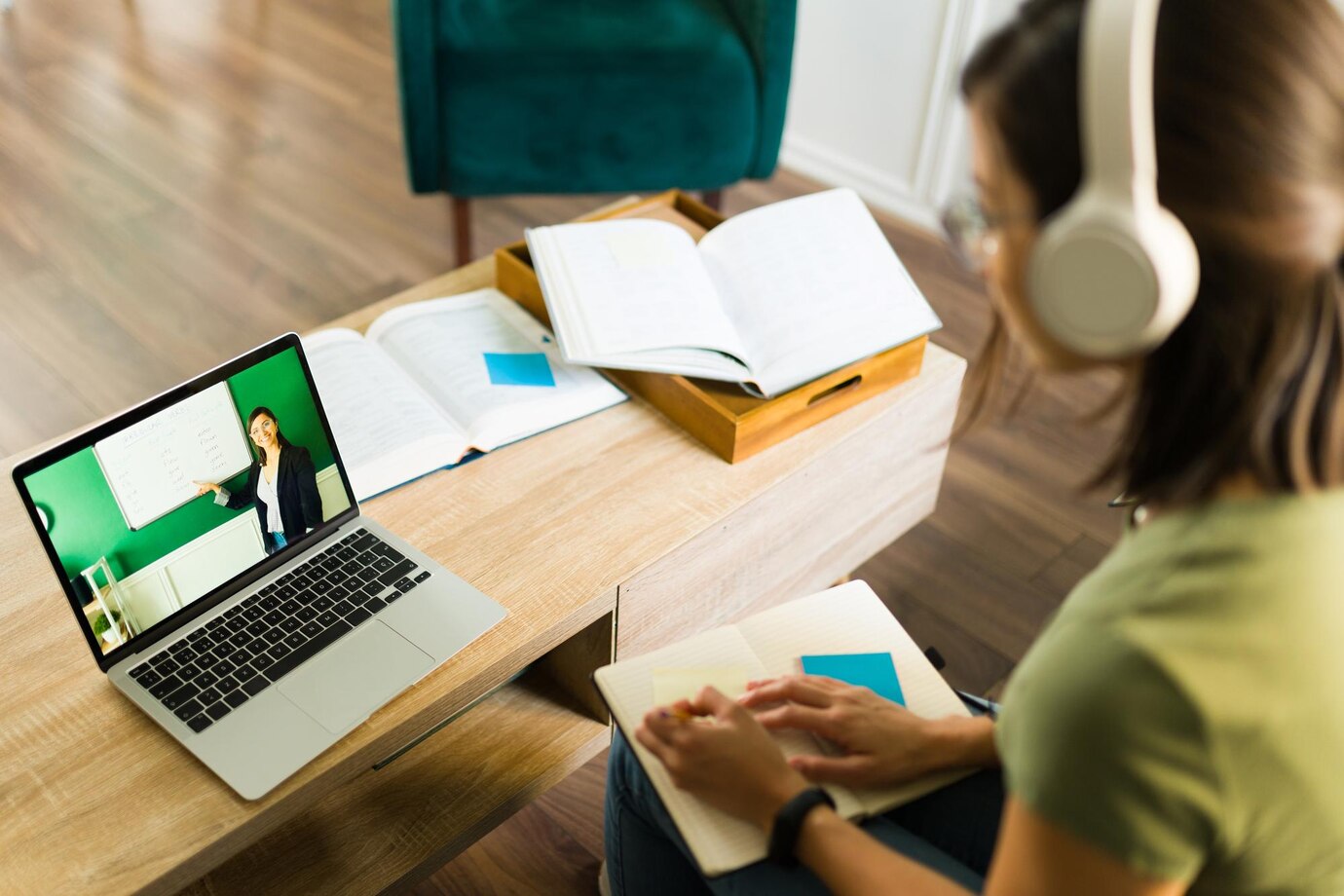 Concurso 002 Cursos mais eficazes para você se empregar rápido! Imagem: Freepik