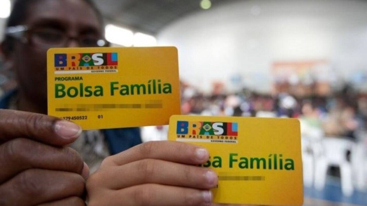 Quem não votar em 2024 pode perder o Bolsa Família? Entenda regra