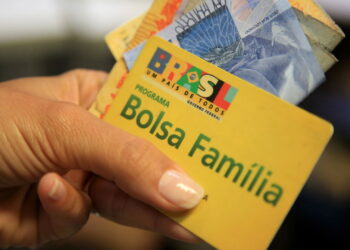 Bolsa Família: governo divulga lista de adicionais de abril; veja quais você pode receber