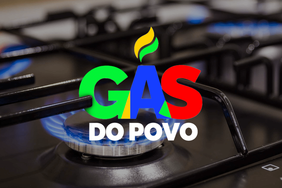 Logotipo do programa Gás do Povo com fogão aceso ao fundo