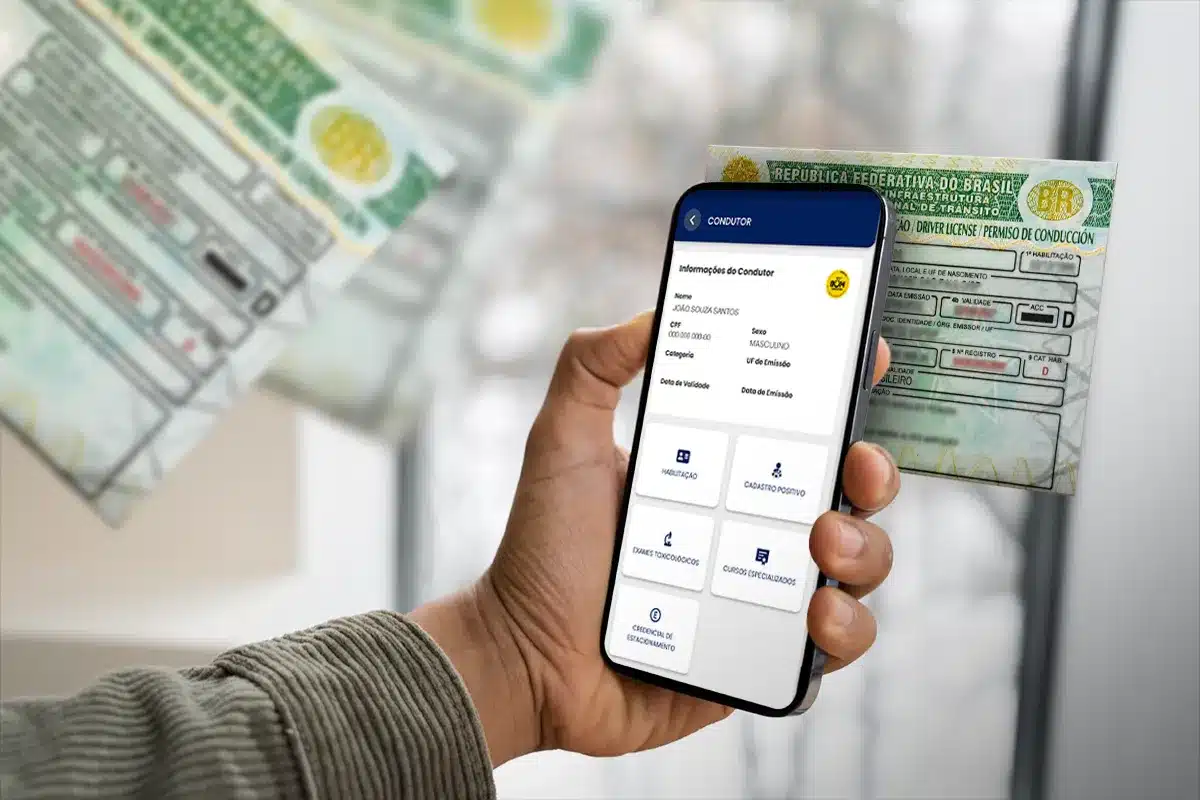 Carteira de motorista digital exibida em um smartphone, com informações do condutor, incluindo nome e dados relacionados a habilitação e exames obrigatórios.