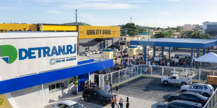 Imagem informativa sobre a previsão para um novo edital do concurso do Detran RJ.