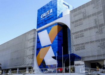 Sede moderna da Caixa Econômica Federal representando concurso organizado pela Cesgranrio
