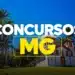 Homepage de concursos em Minas Gerais com igreja histórica ao fundo e céu azul claro