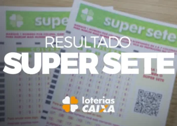 Bilhetes do Super Sete com destaque para resultado da loteria da Caixa