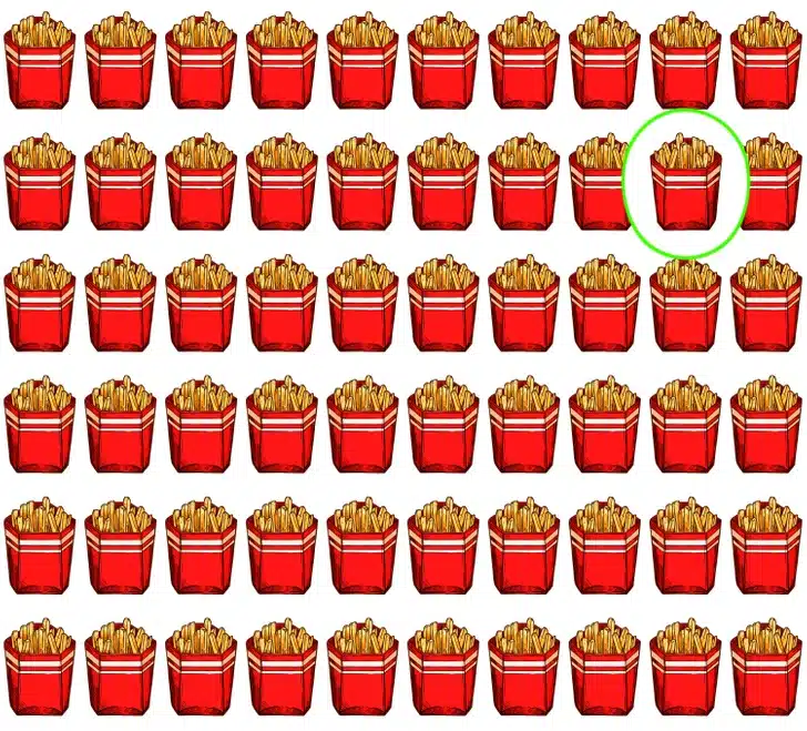Teste de concentração com diversas caixas de batata frita organizadas em linhas iguais, uma diferente entre elas.