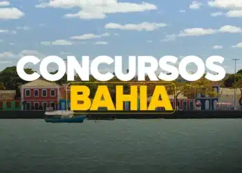 Vista de cidade histórica da Bahia representando concurso da Defensoria Pública com salário de R$ 29 mil
