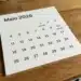 Calendário do mês de maio com datas representando o quinto dia útil para pagamento salarial em 2026